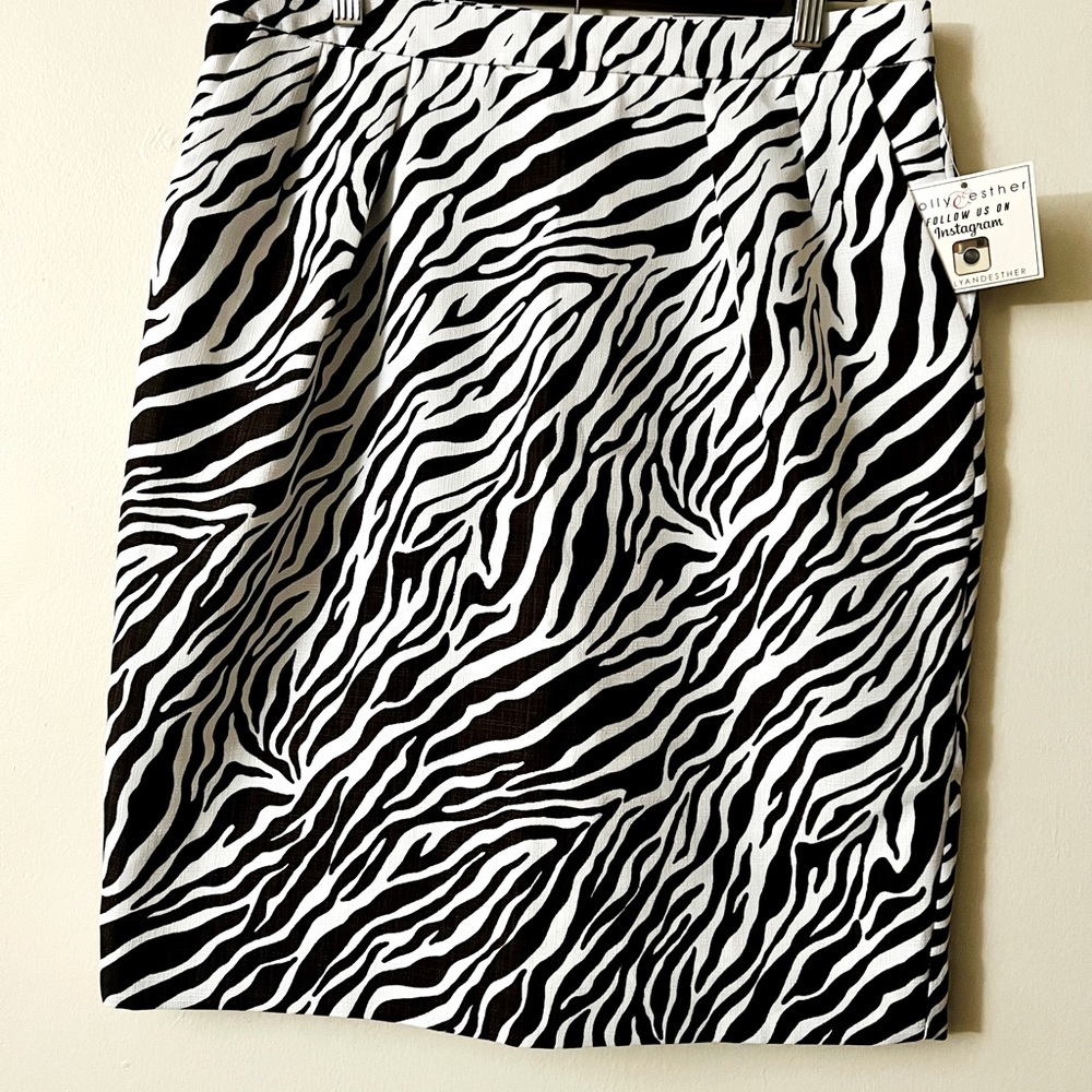 NWT Zebra Print Skirt - Sz 10